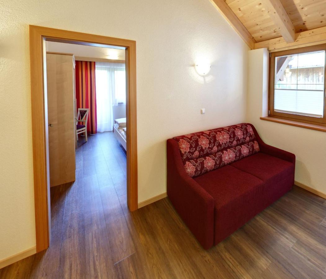 Appartements Am Burgsee Ladis Exterior photo