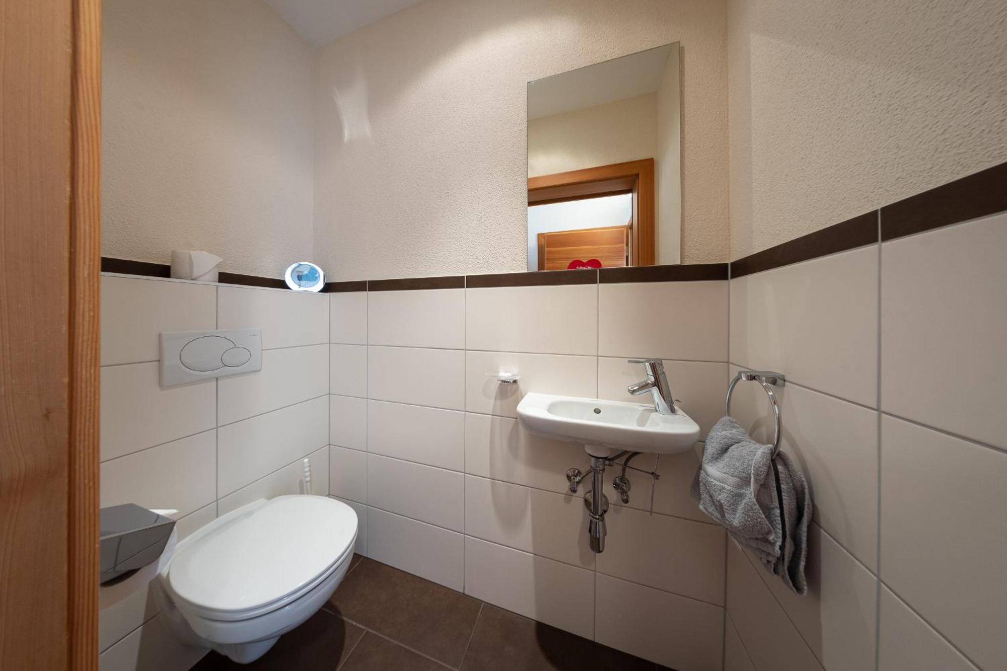 Appartements Am Burgsee Ladis Exterior photo